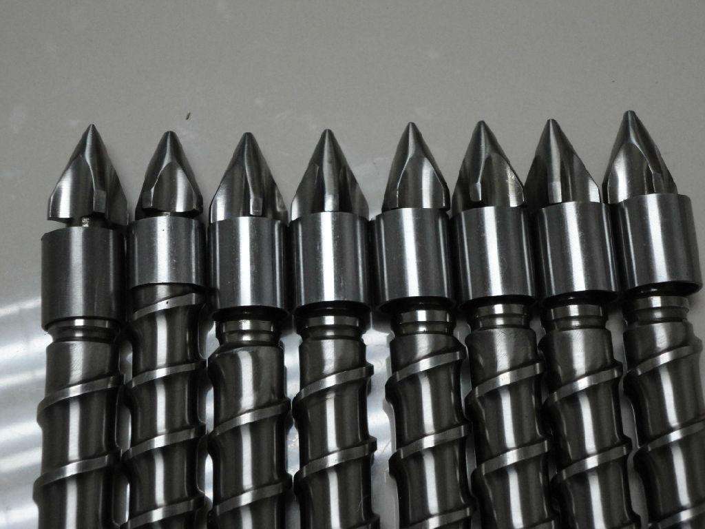 東莞雙合金螺桿